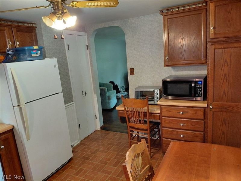 7489 Van Ness Avenue, Hubbard, OH 44425 Photo 23