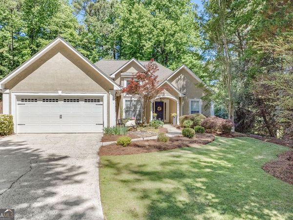 190 Valley Brook Drive, Newnan, GA 30265