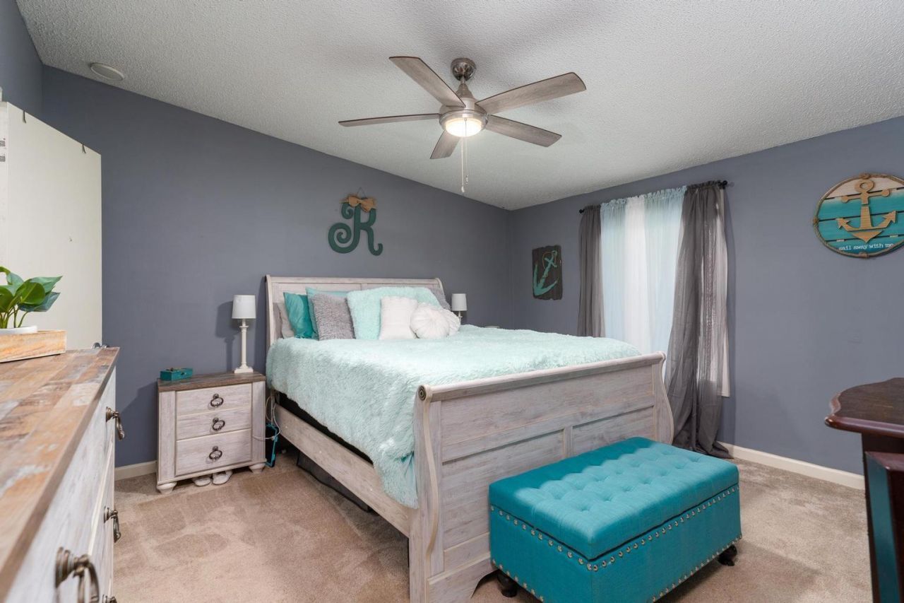 163 Glen Street Photo 6