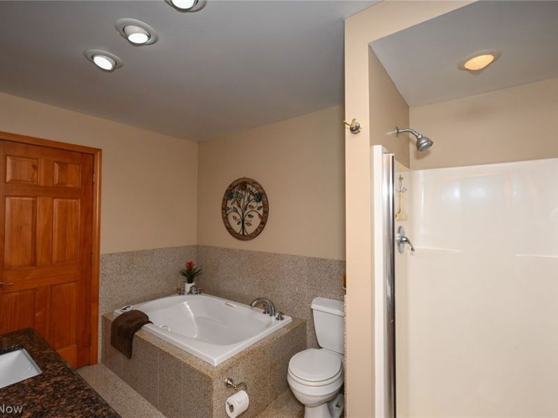 1720 Hinckley Hills Road, Hinckley, OH 44233 Photo 18