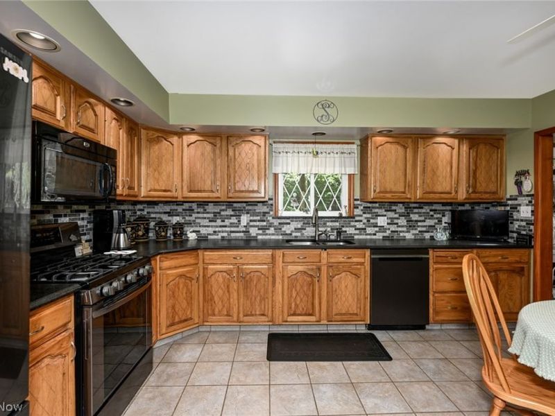 1720 Hinckley Hills Road, Hinckley, OH 44233 Photo 8