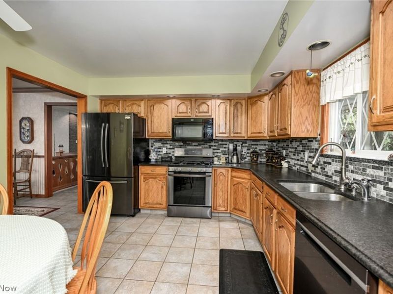 1720 Hinckley Hills Road, Hinckley, OH 44233 Photo 9