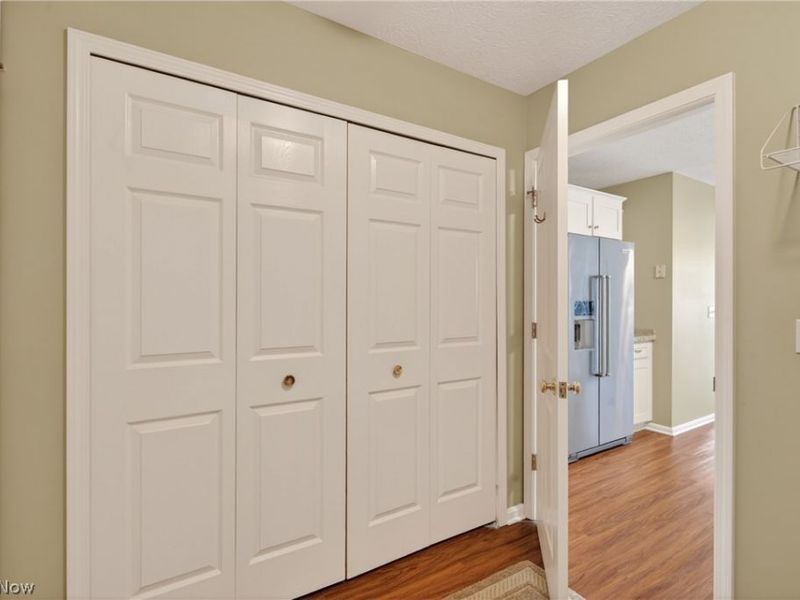 3179 Orchard Way, Westlake, OH 44145 Photo 11