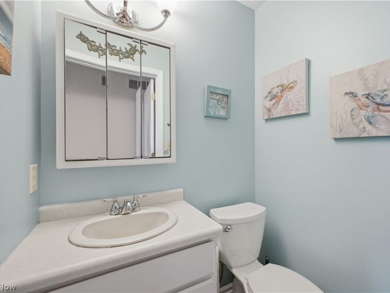 1208 Cedarwood Drive, Mineral Ridge, OH 44440 Photo 16