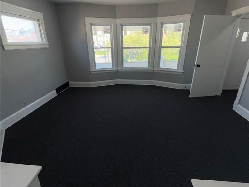 13302 Beachwood Avenue, Cleveland, OH 44105 Photo 20