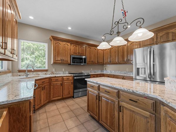 200 Pinkley Drive , Branson, MO 65616
