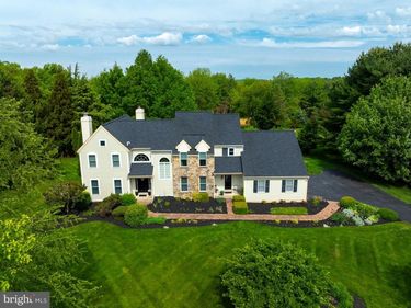 293 HICKORY DRIVE, KENNETT SQUARE, PA 19348