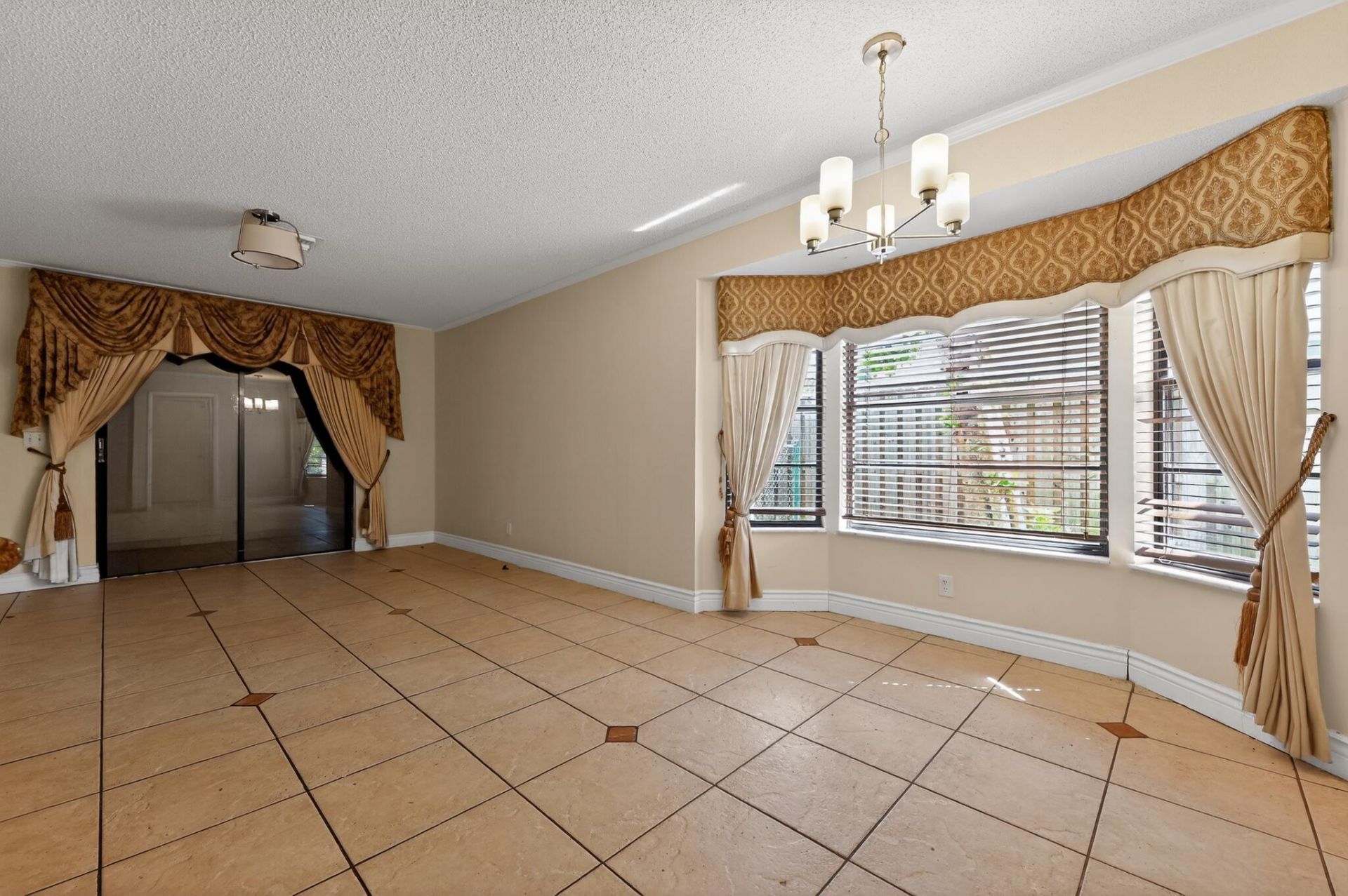8421 Winnipesaukee Way, Lake Worth, FL 33467 Photo