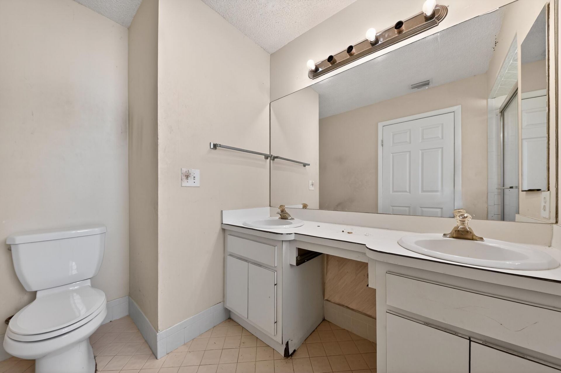 8421 Winnipesaukee Way, Lake Worth, FL 33467 Photo