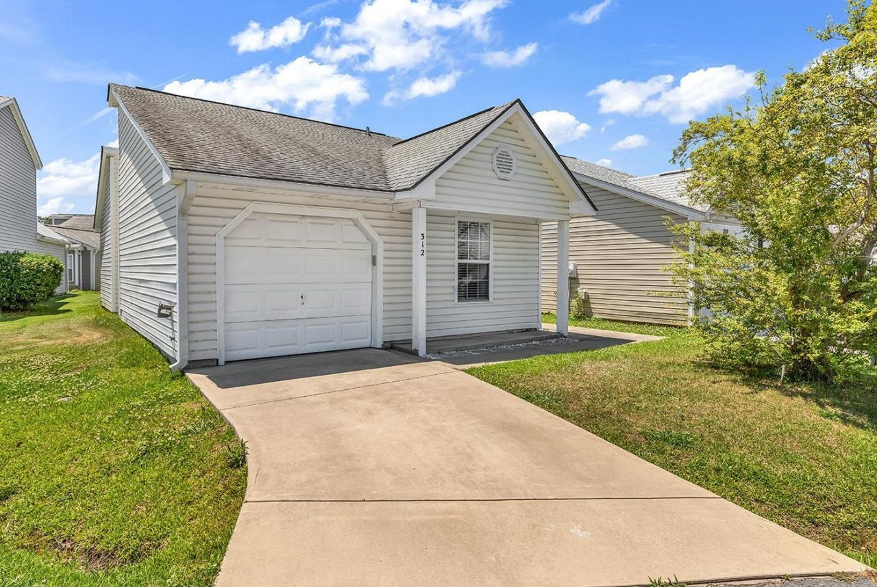 312 Lyons Cove Dr.  Photo 26