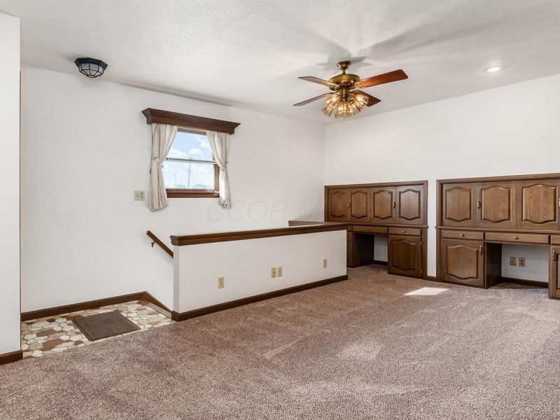 113 E 2nd Street, Hebron, OH 43025 Photo 12