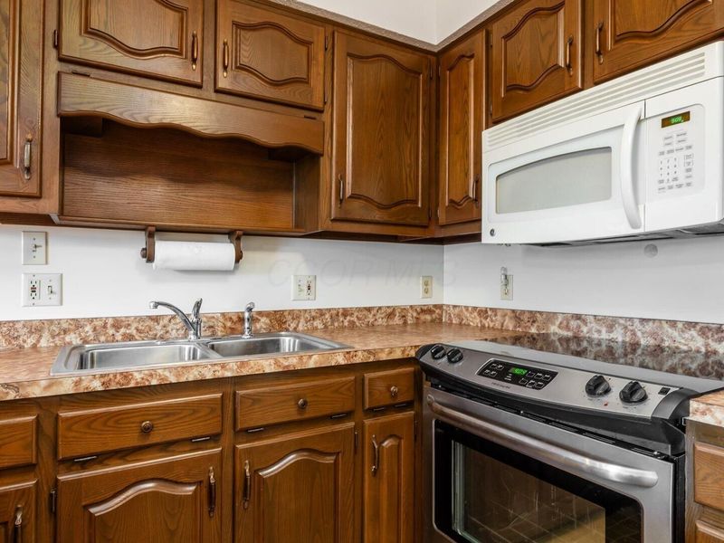 113 E 2nd Street, Hebron, OH 43025 Photo 17