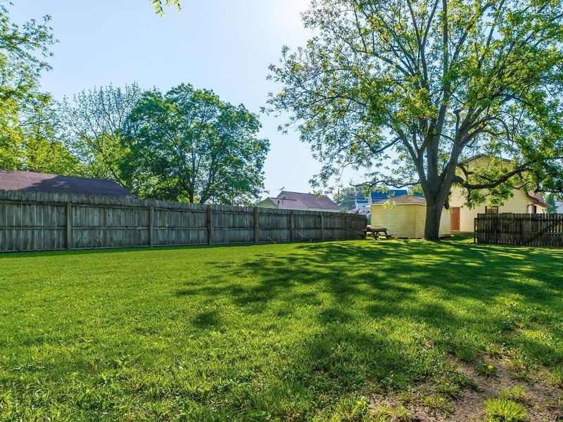 113 E 2nd Street, Hebron, OH 43025 Photo 24