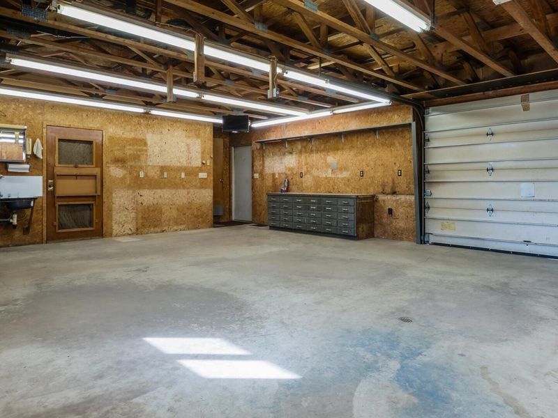 113 E 2nd Street, Hebron, OH 43025 Photo 7