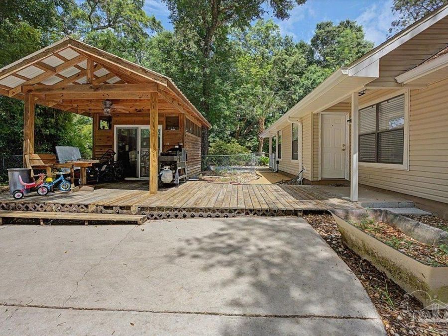 Property Image 44