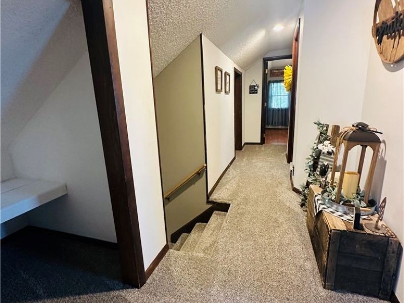 5966 Fairdale Drive, Cambridge, OH 43725 Photo 20