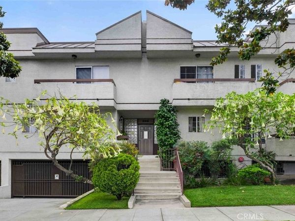 305 E Valencia, Unit J, Burbank, CA 91502
