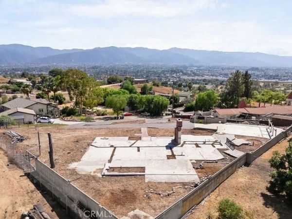 7800 View Lane, Corona, CA 92881