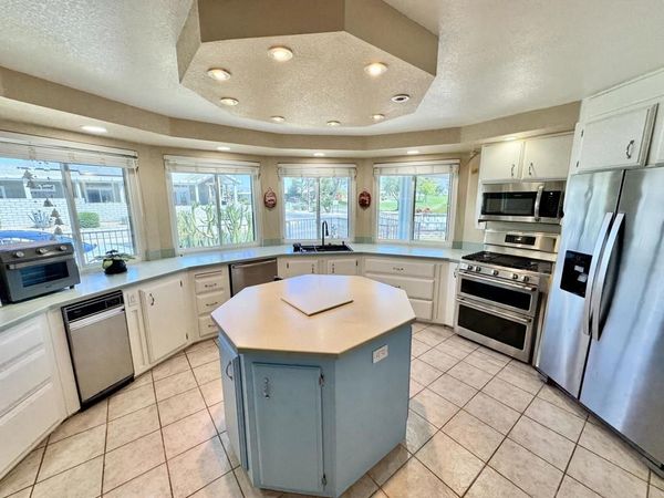 39731 Palm Greens Parkway, Palm Desert, CA 92260