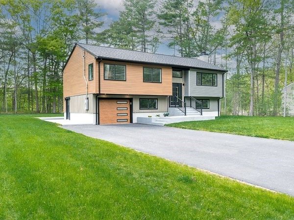 133 White Pond Rd, Hudson, MA 01749