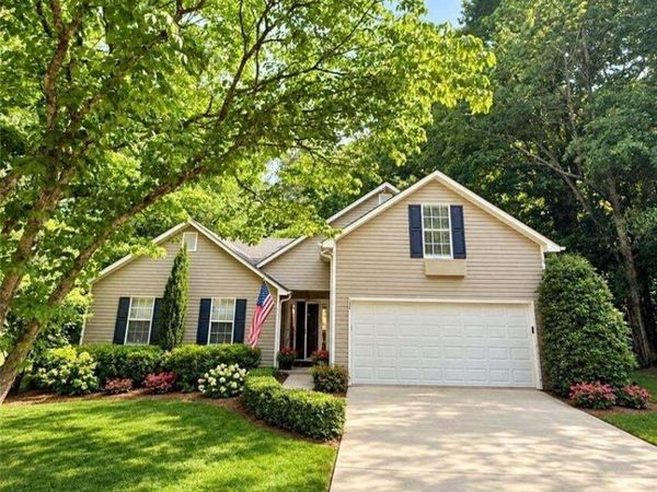 164 Flagman Street, Dawsonville, GA 30534