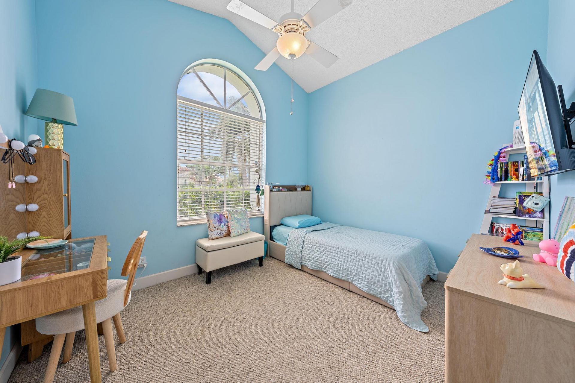7410 Ashley Shores Circle, Lake Worth, FL 33467 Photo