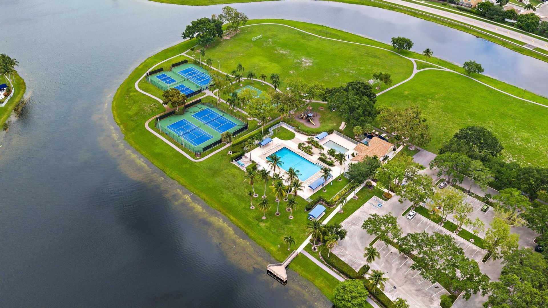 7410 Ashley Shores Circle, Lake Worth, FL 33467 Photo