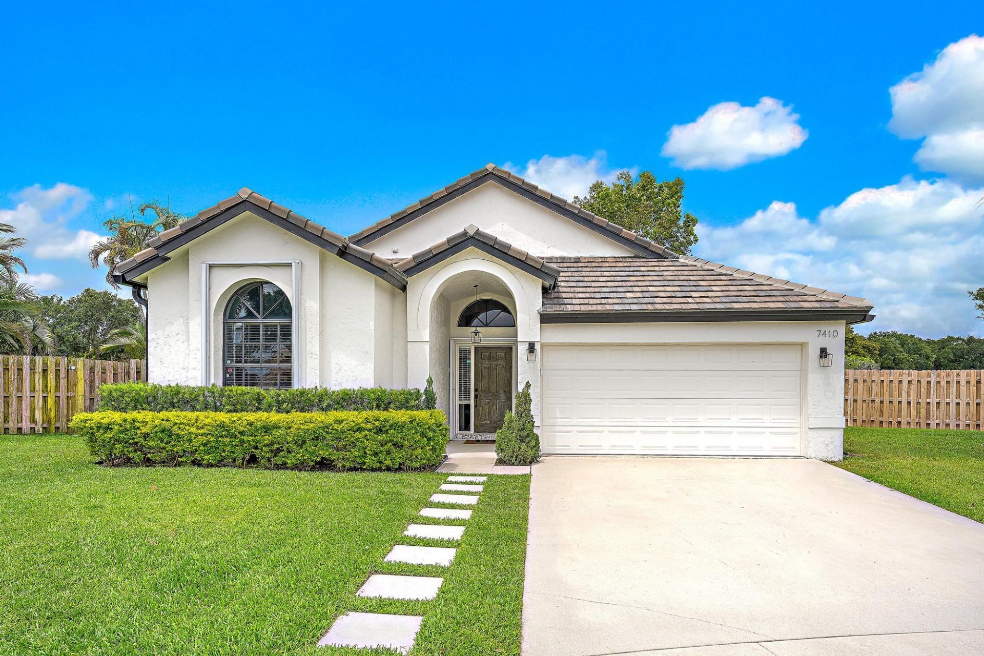 7410 Ashley Shores Circle, Lake Worth, FL 33467 Photo