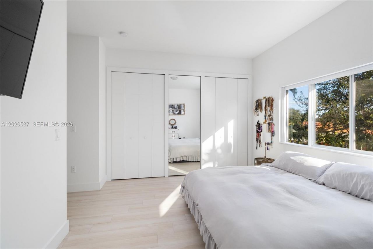 3362 SW 23rd Ter , Unit 3362, Miami, FL 33145 Photo