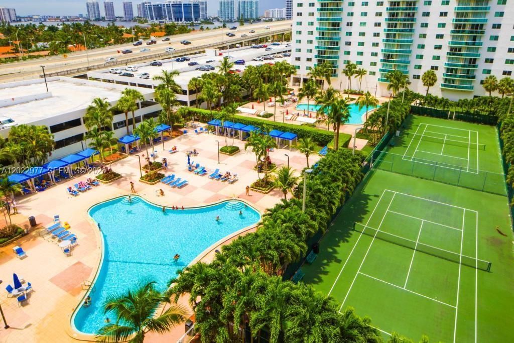 19370 Collins Ave , Unit 622, Sunny Isles Beach, FL 33160 Photo