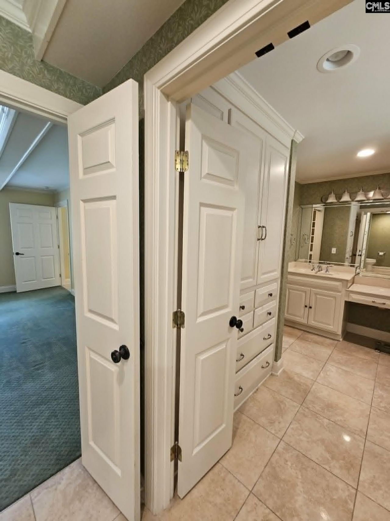 1134 Blakely Court Photo 24