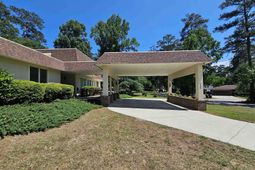 1134 Blakely Court photo 4