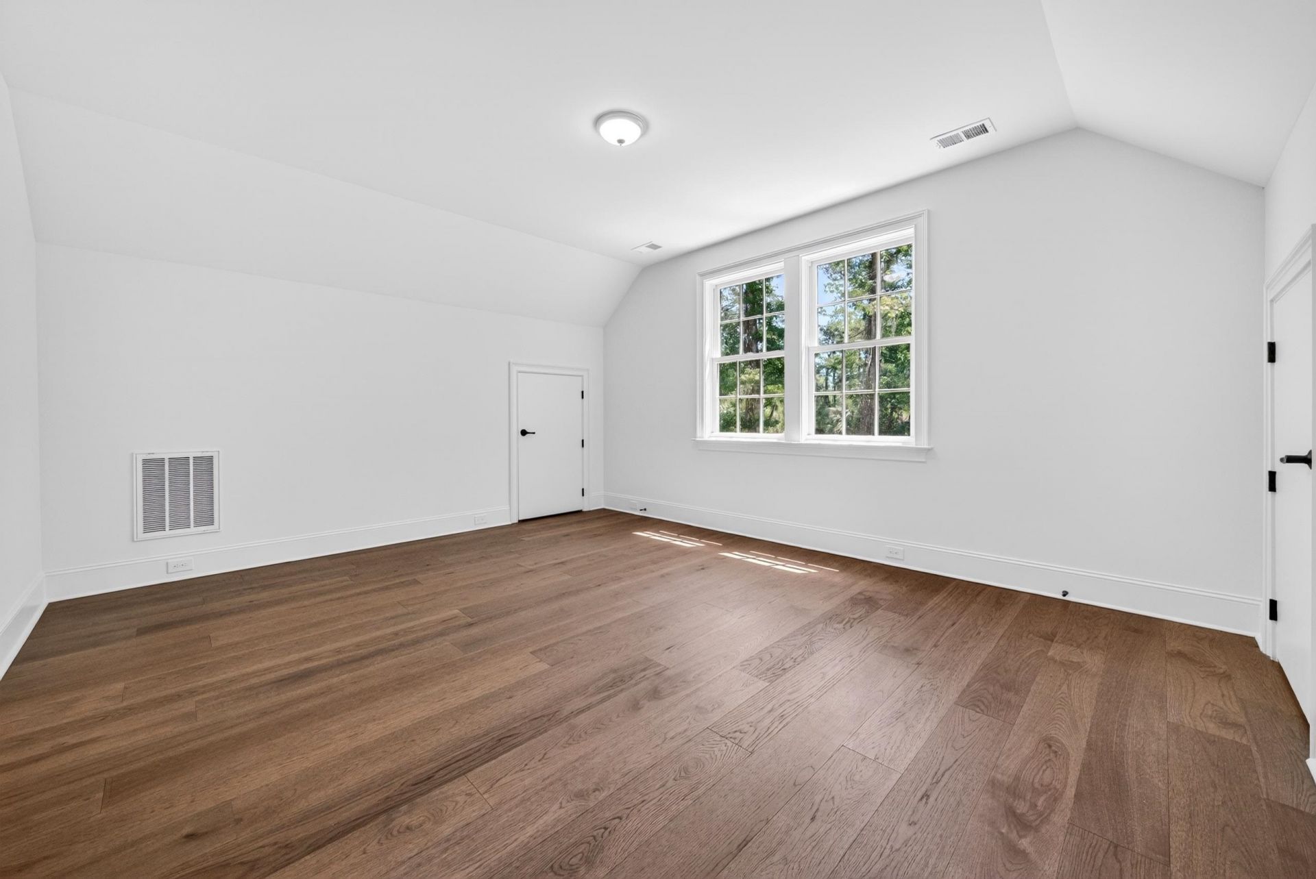 62 Makepeace Pl.  Photo 27