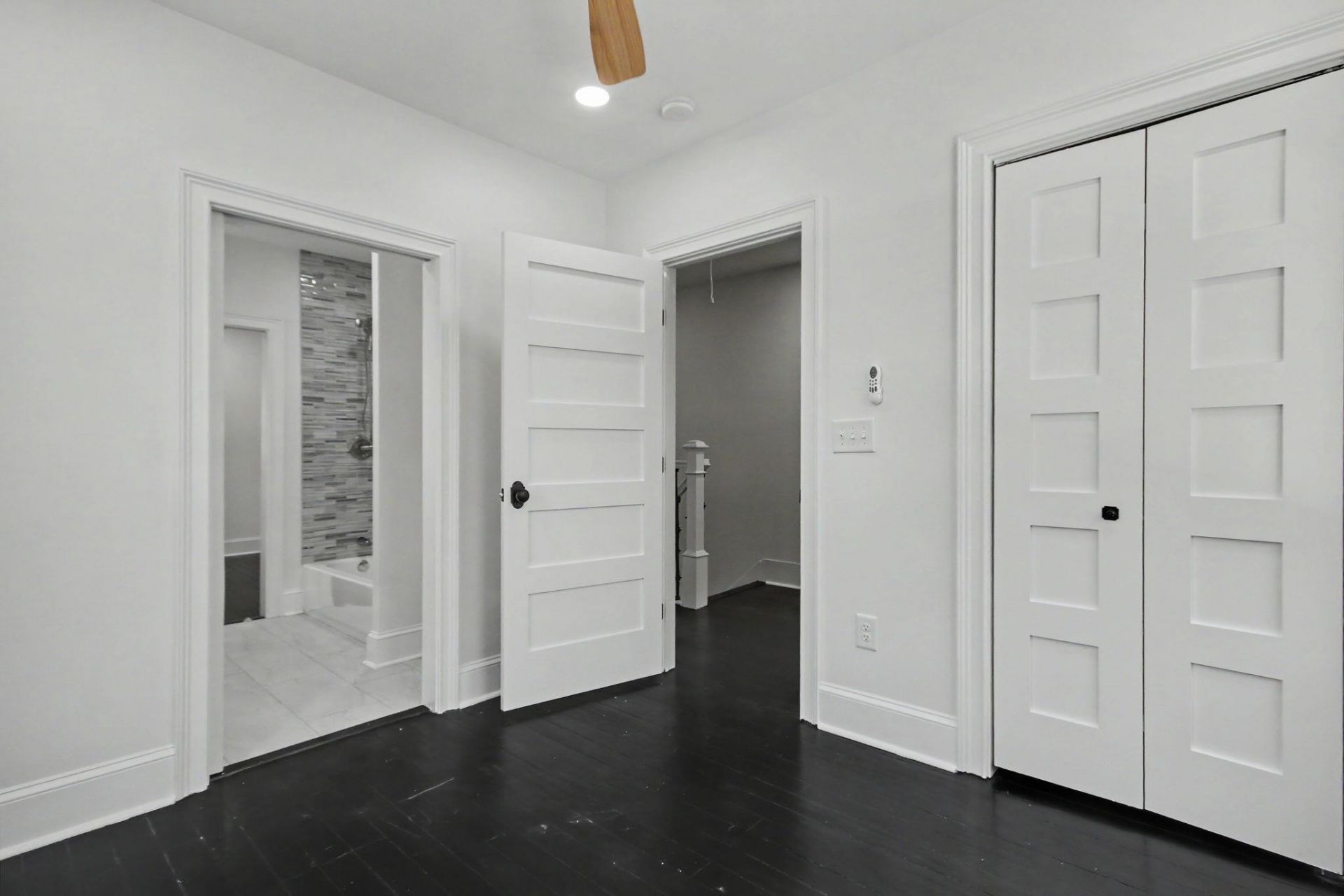 128 Wood St. Photo 24