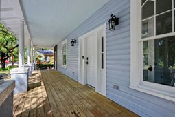 128 Wood St. photo 4