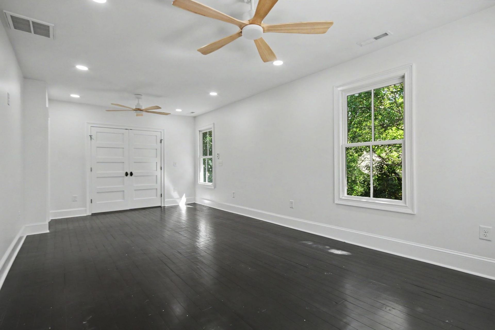 128 Wood St. Photo 31