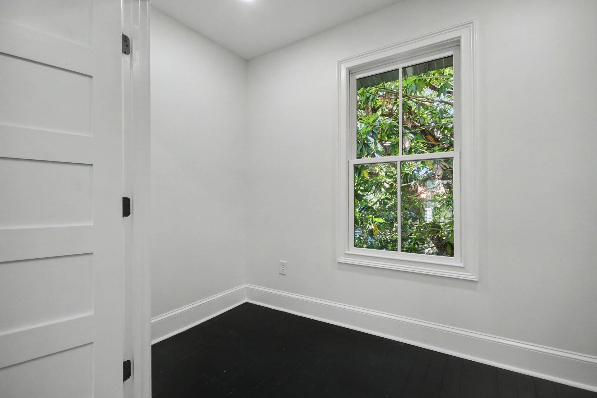128 Wood St. Photo 37