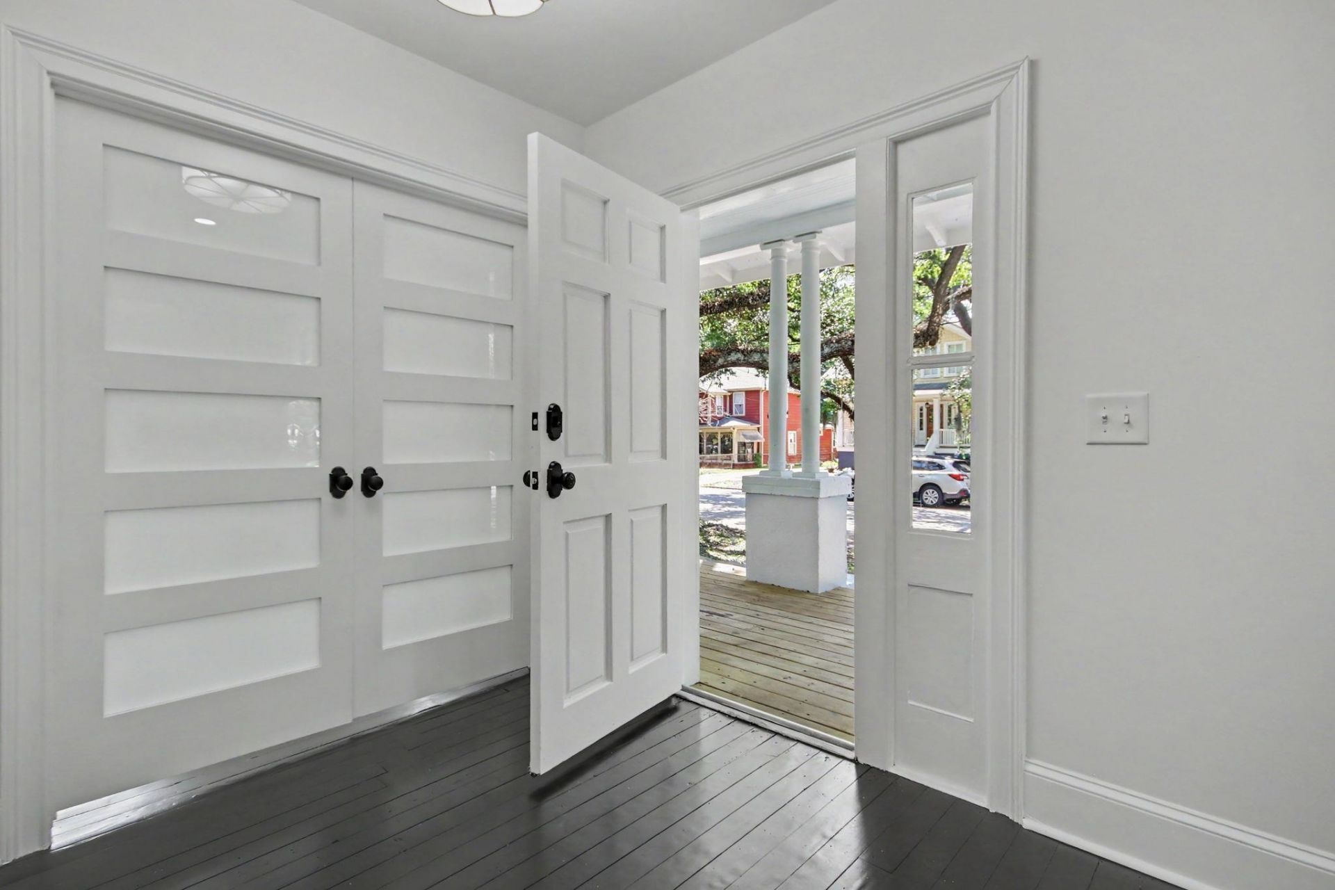 128 Wood St. Photo 4