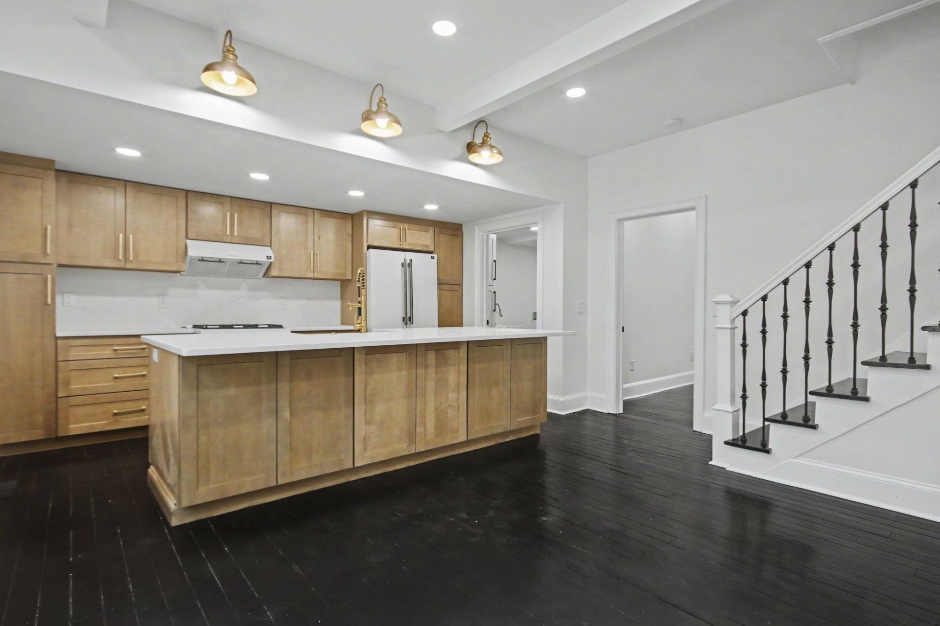 128 Wood St. Photo 6