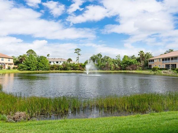 626 SW Glen Crest Way, Stuart, FL 34997