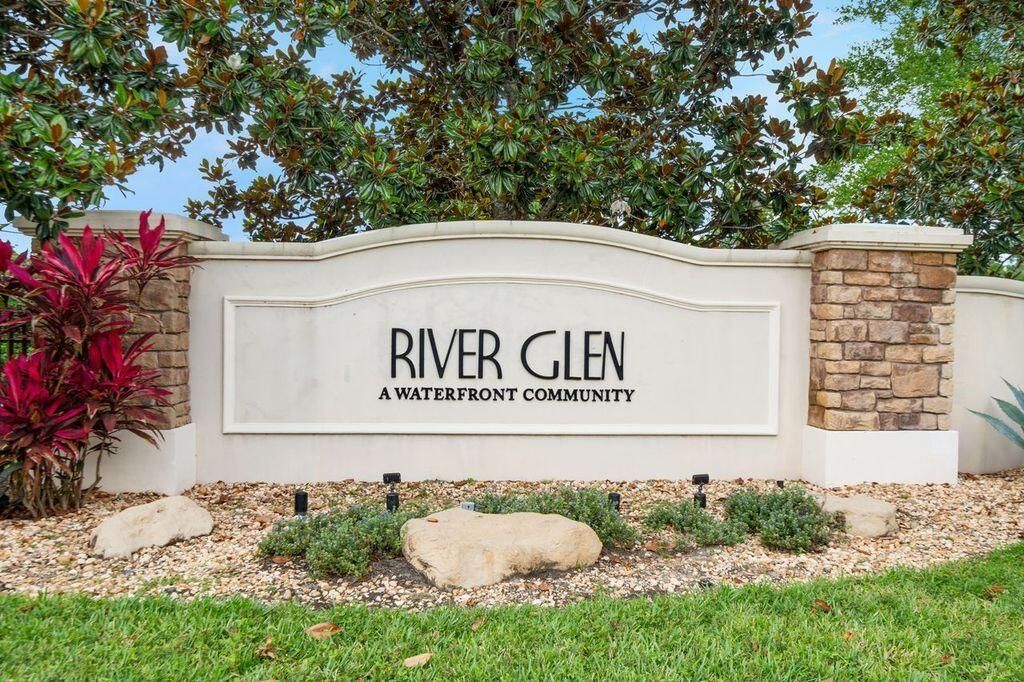 626 SW Glen Crest Way, Stuart, FL 34997 Photo