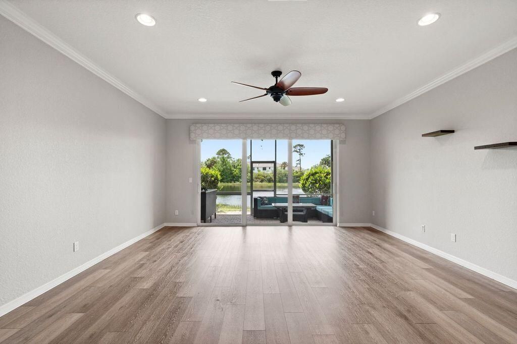 626 SW Glen Crest Way, Stuart, FL 34997 Photo