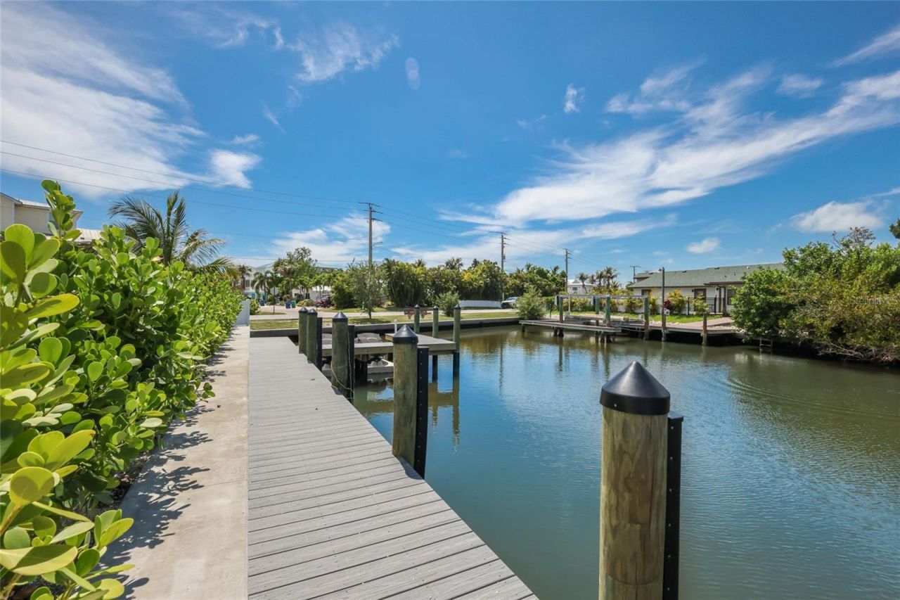 6401 Marina Drive , Holmes Beach, FL 34217 Photo