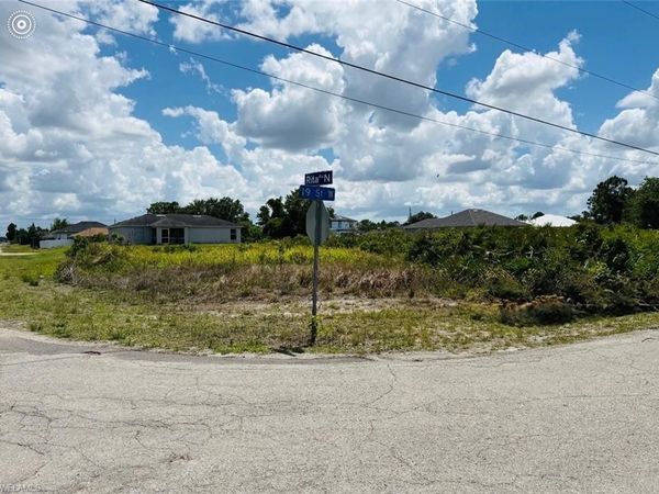3401 19th ST W, LEHIGH ACRES, FL 33971