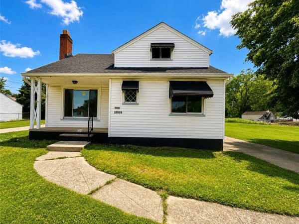 18909 Maple Heights Boulevard, Maple Heights, OH 44137