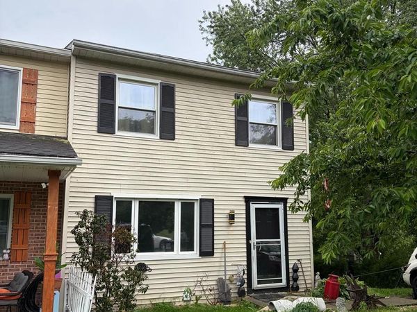1090 WILLIAMSBURG ROAD, LANCASTER, PA 17603