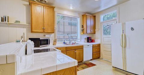 411 E 7th Street, Reno, NV 89512 Photo