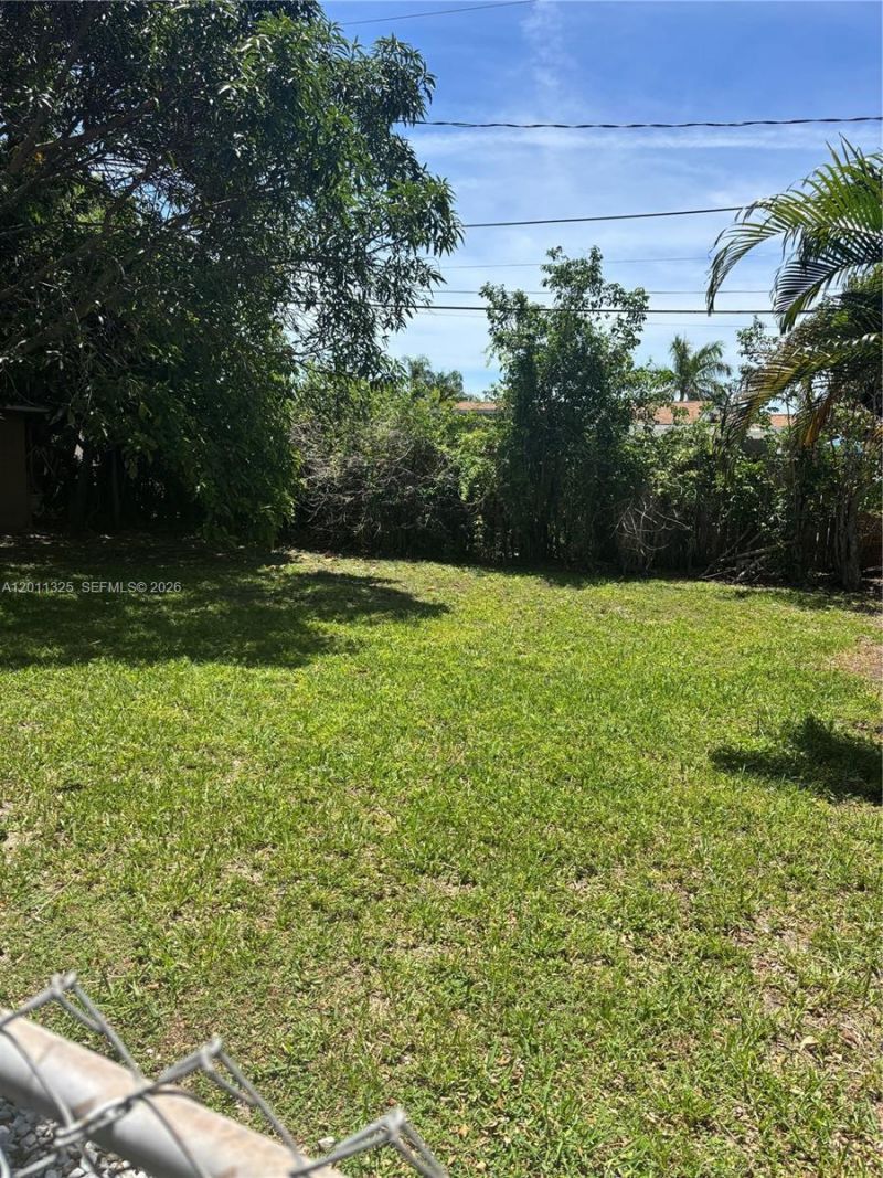 822 Avenida Hermosa , West Palm Beach, FL 33405 Photo