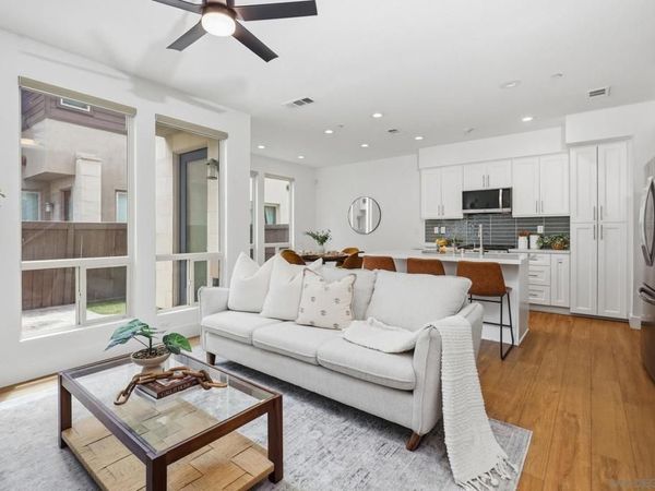 2333 Aperture, San Diego, CA 92108