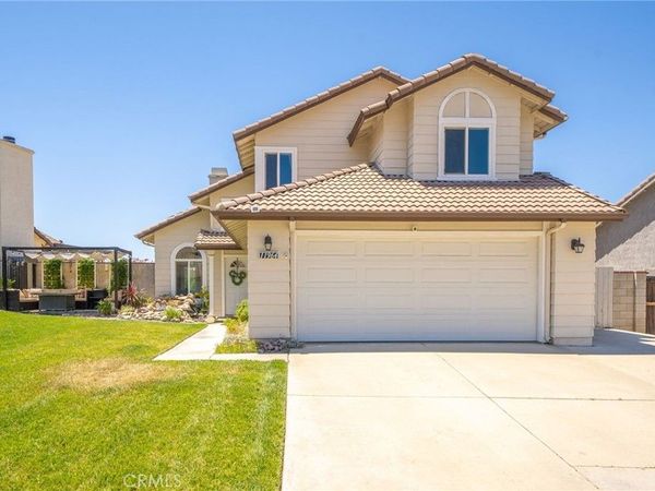 11964 Maple Leaf, Fontana, CA 92337